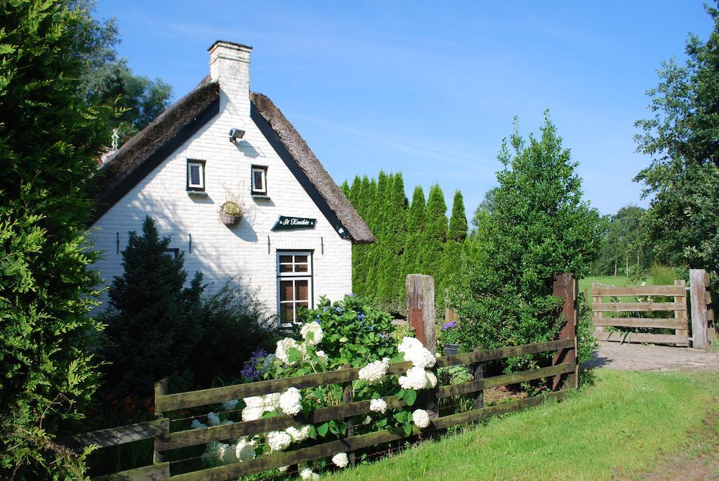 Vakantiehuis It koaihûs Jistrum Buitenkant foto